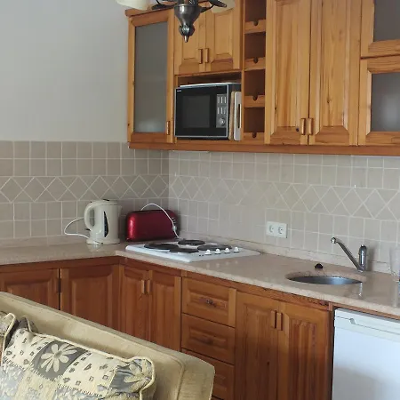 Nicholas Gate E2 * أولدينيس